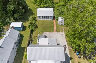 513 Broad St, Oriental, NC 28571 - Photo 53