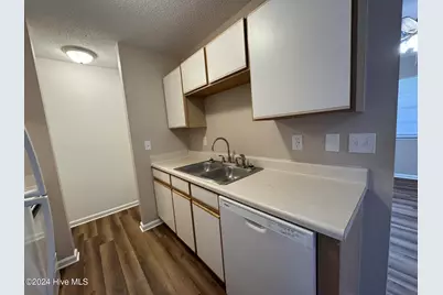 2375 Hurt Drive, Rocky Mount, NC 27804 - Photo 7