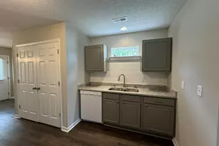 2113 Hurt Dr, Rocky Mount, NC 27804 - Photo 7