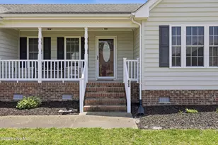 808 Compass Dr, Elizabeth City, NC 27909 - Photo 11