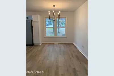 1004 N Windrace Trail, Sanford, NC 27332 - Photo 5