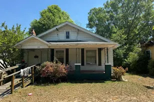 422 Spring St, Hamlet, NC 28345 - Photo 7