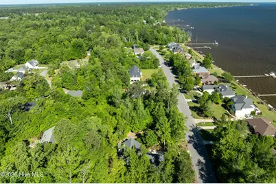 508 Neuse Harbour Boulevard, New Bern, NC 28560 - Photo 15