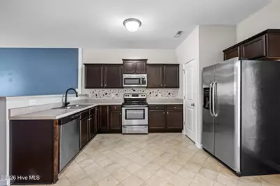 525 Oyster Rock Lane, Sneads Ferry, NC 28460 - Photo 7