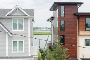 7 Shore Dr, Wrightsville Beach, NC 28480 - Photo 3