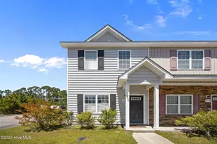 501 Oyster Rock Ln, Sneads Ferry, NC 28460 - Photo 1