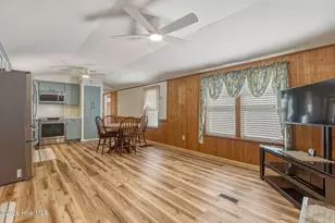 755 Crow Hill Rd, Beaufort, NC 28516 - Photo 9