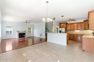 104 SW 28th St, Oak Island, NC 28465 - Photo 23