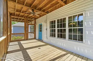 104 SW 28th St, Oak Island, NC 28465 - Photo 37