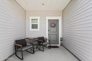653 NW Blackthorne Circle NW, Calabash, NC 28467 - Photo 5