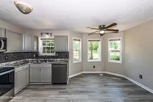 411 Candlewood Dr, Jacksonville, NC 28540 - Photo 13