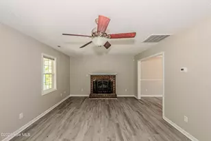 411 Candlewood Dr, Jacksonville, NC 28540 - Photo 23