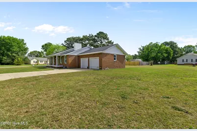 201 Wyatt Drive, Goldsboro, NC 27534 - Photo 3