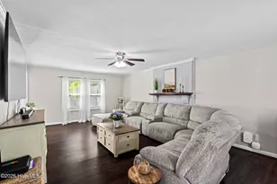 2724 Northwoods Dr, Jacksonville, NC 28540 - Photo 9