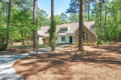 141 Bridgewater Drive, Southern Pines, NC 28387 - Photo 9