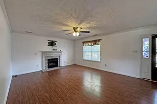 5508 Rising Ridge Dr, Hope Mills, NC 28348 - Photo 3