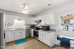 216 Jones St, New Bern, NC 28562 - Photo 7