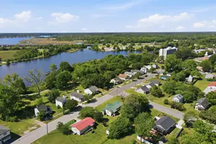 216 Jones St, New Bern, NC 28562 - Photo 33