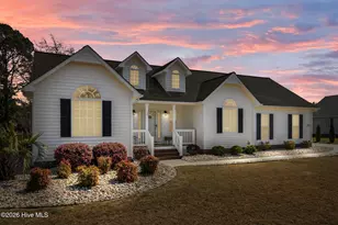 202 Nikida Ct, Swansboro, NC 28584 - Photo 1