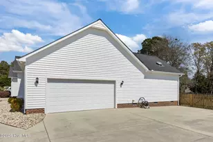 202 Nikida Ct, Swansboro, NC 28584 - Photo 41