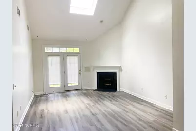 5006 Carleton Drive #Unit 31, Wilmington, NC 28403 - Photo 3