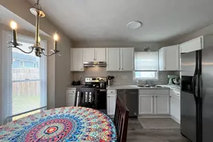 5721 Randleman St, Fayetteville, NC 28304 - Photo 11