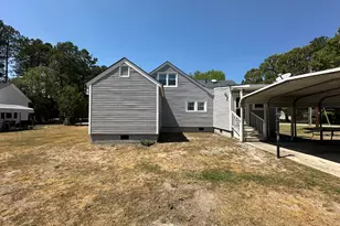 10460 X Way Rd, Laurinburg, NC 28352 - Photo 17