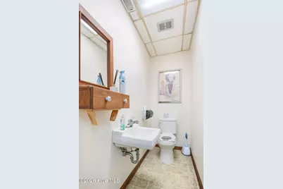 231 Memorial Drive, Jacksonville, NC 28546 - Photo 55
