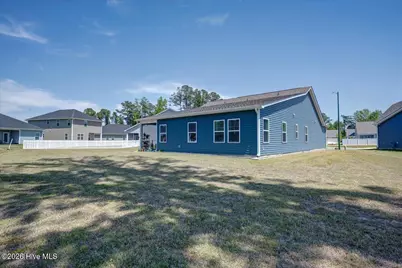 2034 Bogue Lane, New Bern, NC 28562 - Photo 9