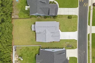 175 Twining Rose Ln, Holly Ridge, NC 28445 - Photo 11