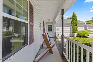 303 N Grazing Ct, Sneads Ferry, NC 28460 - Photo 5