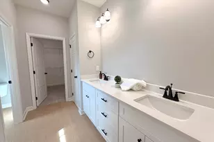 3705 Huntcliff Dr, La Grange, NC 28551 - Photo 17