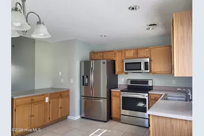 6307 Stearman Court, Wilmington, NC 28409 - Photo 5