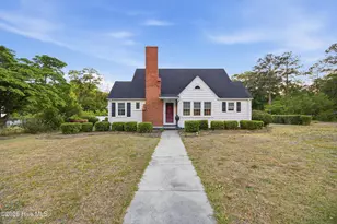 409 Myrtle Ave, Hamlet, NC 28345 - Photo 1