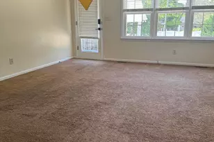 409 Myrtle Ave, Hamlet, NC 28345 - Photo 9