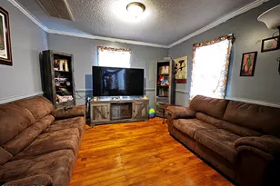 203 King St, Hertford, NC 27944 - Photo 7