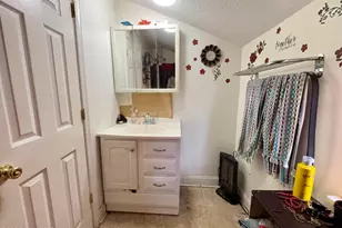 203 King St, Hertford, NC 27944 - Photo 17