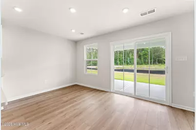 818 Haw Creek Avenue NE, Winnabow, NC 28479 - Photo 5
