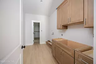 170 Lake Point Ln, Clinton, NC 28328 - Photo 17