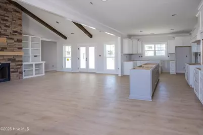 170 Lake Point Lane, Clinton, NC 28328 - Photo 11