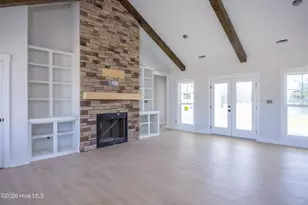 170 Lake Point Ln, Clinton, NC 28328 - Photo 7