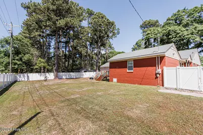 3313 Amherst Road, Rocky Mount, NC 27804 - Photo 9