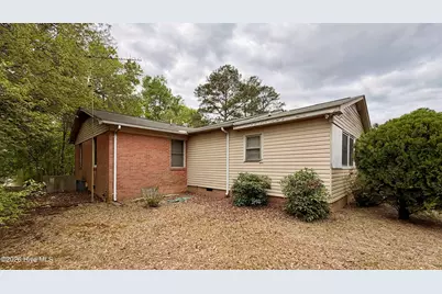 204 Easterling Street, Ellerbe, NC 28338 - Photo 5