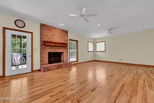 1710 Scotts Hill Loop Rd, Wilmington, NC 28411 - Photo 3
