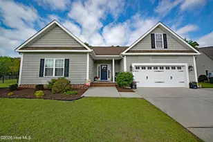 304 Angelfish Ct, Newport, NC 28570 - Photo 1