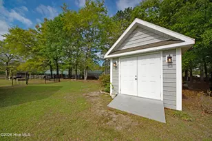 304 Angelfish Ct, Newport, NC 28570 - Photo 45