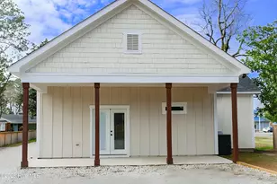 4105 Peachtree Ave, Wilmington, NC 28403 - Photo 1