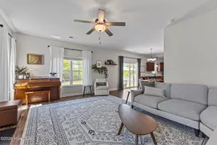 405 Brown Pelican Ct, Hubert, NC 28539 - Photo 11