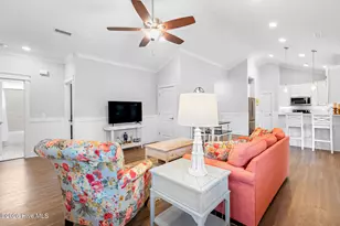 105 NW 29th St, Oak Island, NC 28465 - Photo 3