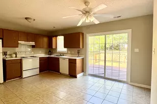 209 Chokecherry S, Richlands, NC 28574 - Photo 5